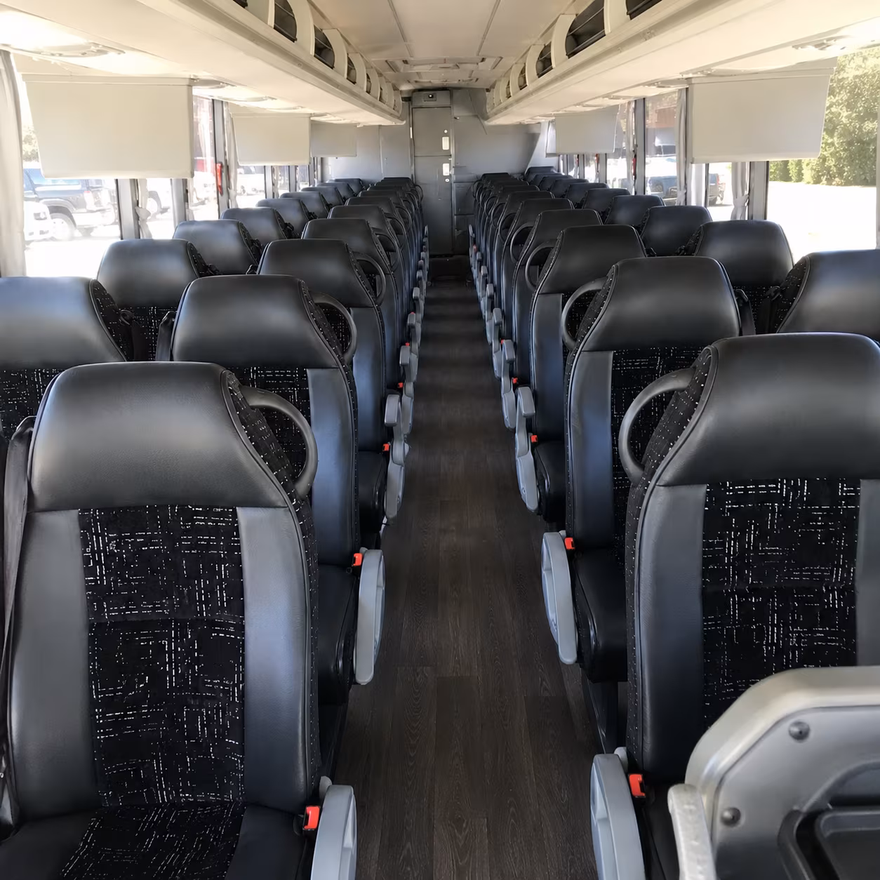 long distance bus trips from asheville to tennessee and the smoky mountains