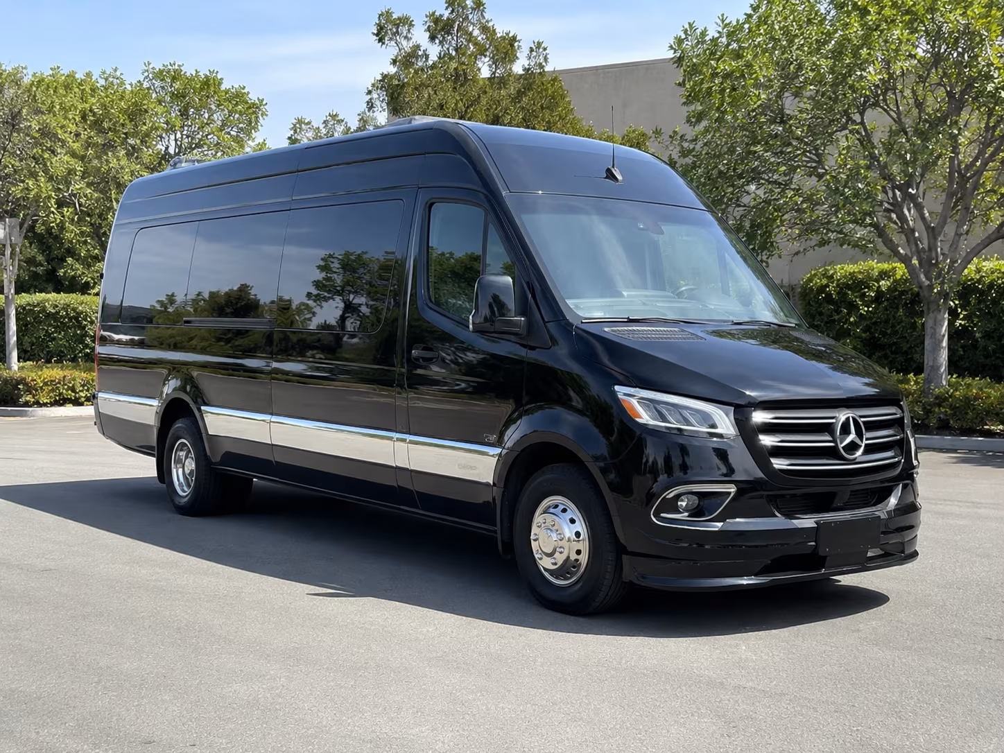 sprinter van and limo rentals for prom in asheville north carolina